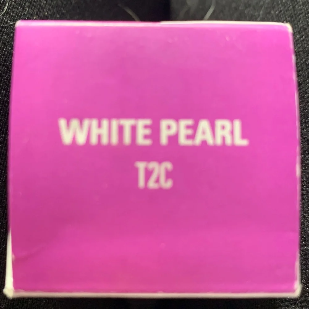 Uoma Say What? Foundation in White Pearl T2C